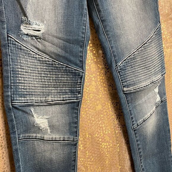 KanCan moto style skinny distressed mid rise ankle jeans, size 5/26 - Picture 3 of 8